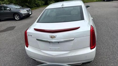 2017 Cadillac XTS Luxury