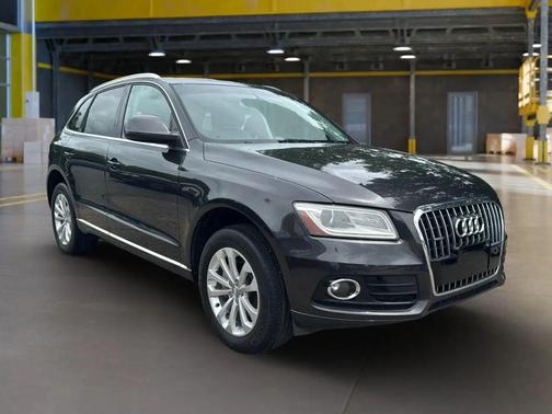 Black 2014 Audi Q5 2.0T Premium Plus
