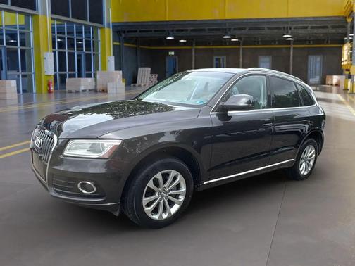 Black 2014 Audi Q5 2.0T Premium Plus