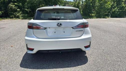 2015 Lexus CT 200h CT 200h Hatchback 4D