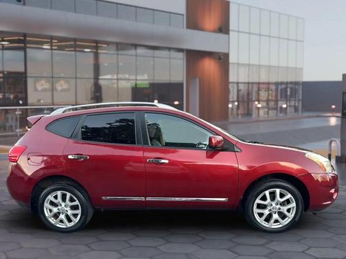 2013 Nissan Rogue SV w/SL Pkg
