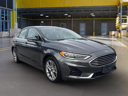 2019 Ford Fusion SEL