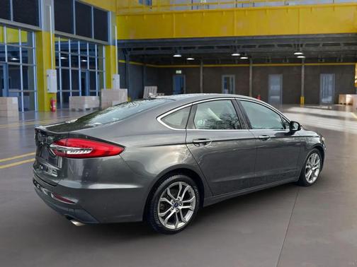 2019 Ford Fusion SEL