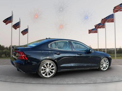 2019 Volvo S60 T5 Momentum