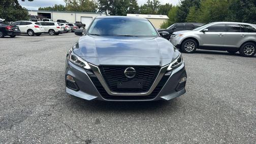2020 Nissan Altima SR FWD
