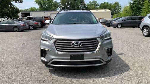 2017 Hyundai SANTA FE SE