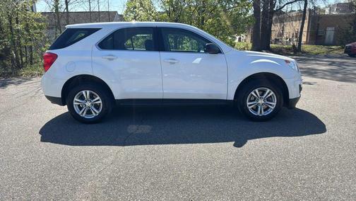 Summit White 2015 Chevrolet Equinox LS