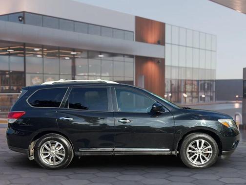2015 Nissan Pathfinder SL
