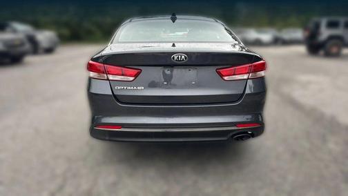 2017 Kia Optima LX