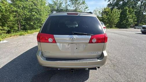 2008 Toyota Sienna XLE