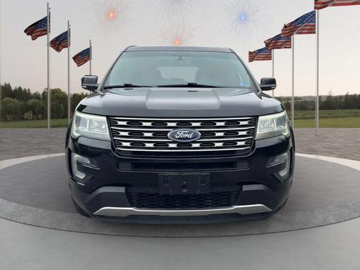Shadow Black 2016 Ford Explorer XLT