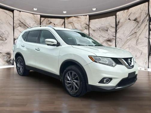 Pearl White 2016 Nissan Rogue SL