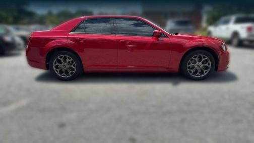 2016 Chrysler 300 S