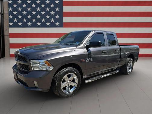 Granite Crystal Metallic Clearcoat 2014 RAM 1500 Tradesman/Express