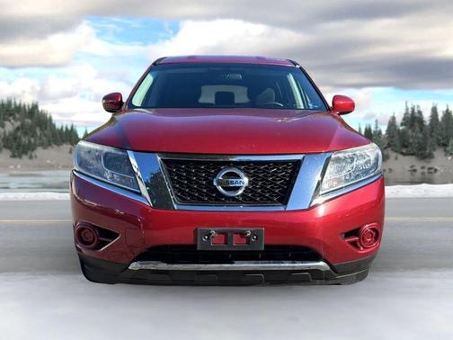 2014 Nissan Pathfinder S