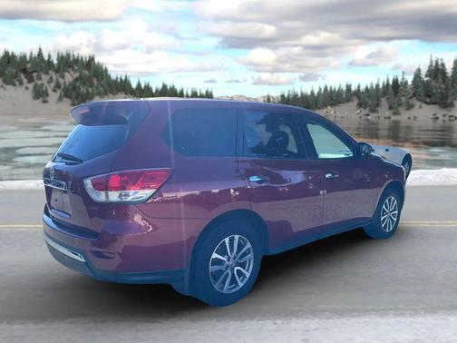 2014 Nissan Pathfinder S