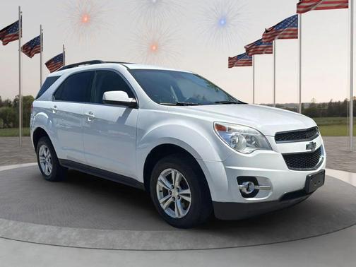 White 2015 Chevrolet Equinox 2LT