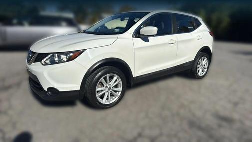 2017 Nissan Rogue Sport S