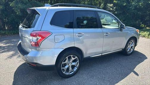 2016 Subaru Forester 2.5i Touring