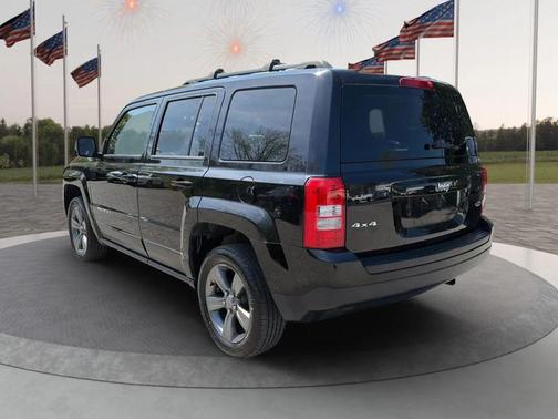 Black Clearcoat 2015 Jeep Patriot Sport