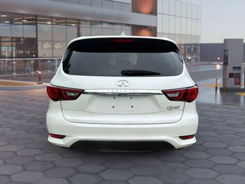 White 2019 INFINITI QX60 Pure