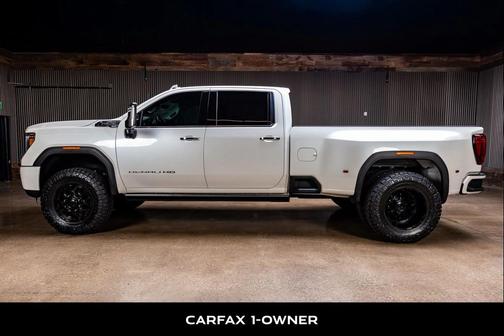 2023 GMC Sierra 3500 Denali