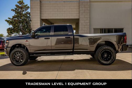 Granite Crystal Metallic Clearcoat 2025 RAM 3500 Tradesman Crew Cab 4x4 8' Box