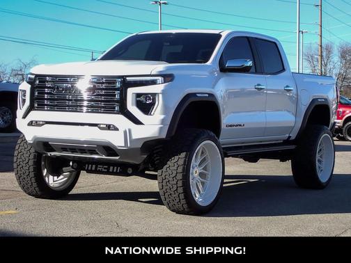 2023 GMC Canyon Denali