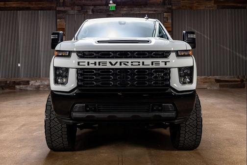 Summit White 2023 Chevrolet Silverado 2500 Custom