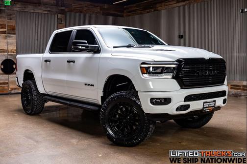 Bright White Clearcoat 2023 RAM 1500 Laramie