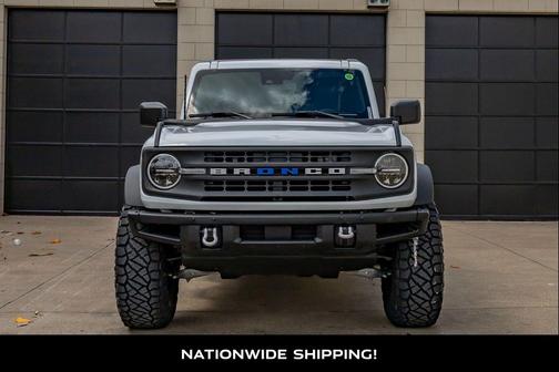 Oxford White 2022 Ford Bronco Black Diamond
