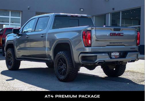 2022 GMC Sierra 1500 AT4