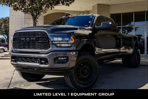 2022 RAM 3500 Limited Crew Cab 4x4 8' Box