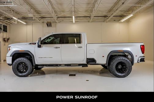 White Frost Tricoat 2022 GMC Sierra 3500 Denali