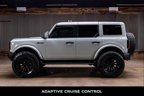 Avalanche 2026 Ford Bronco Outer Banks