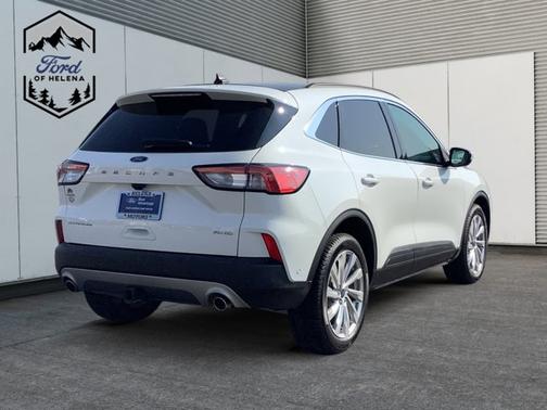 2022 Ford Escape TITANIUM