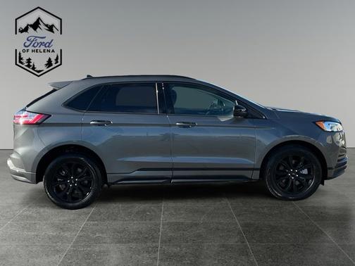 CARBONIZED GRAY 2022 Ford Edge SE