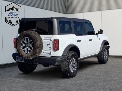 2024 Ford Bronco Badlands