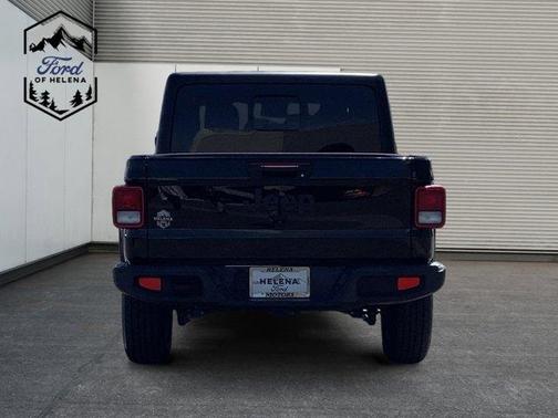 2024 Jeep Gladiator Sport