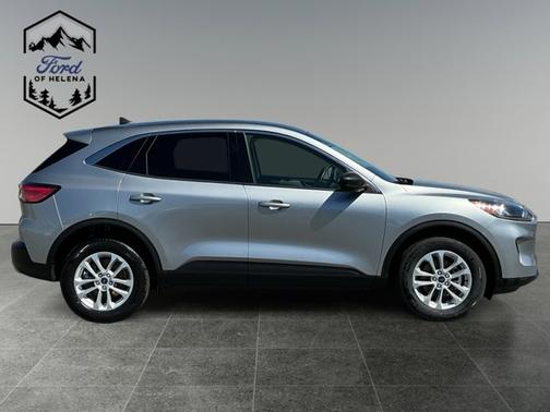 ICONIC SILVER 2022 Ford Escape SE