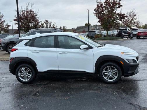2023 Hyundai KONA SE