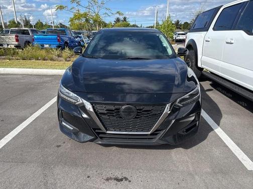 2021 Nissan Sentra SR