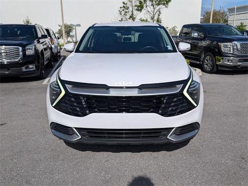 2024 Kia Sportage EX