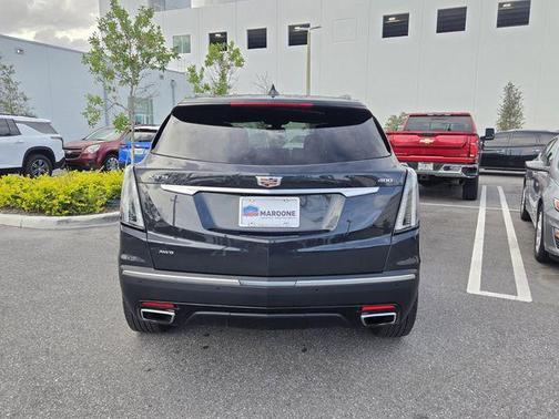 2023 Cadillac XT5 Sport