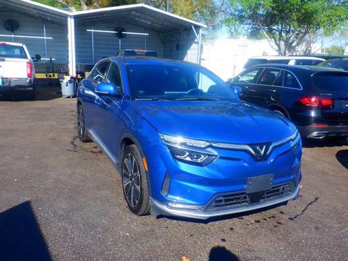 2023 VinFast VF 8 Plus