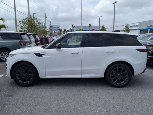 2024 Land Rover Range Rover Sport SE