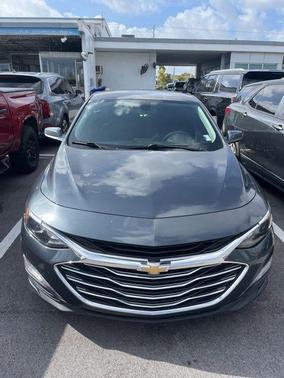 Shadow Gray Metallic 2021 Chevrolet Malibu LT