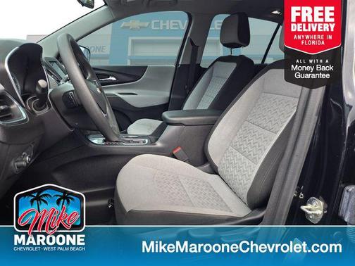 Mosaic Black Metallic 2024 Chevrolet Equinox LS