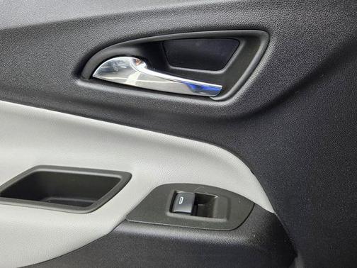 Mosaic Black Metallic 2024 Chevrolet Equinox LS