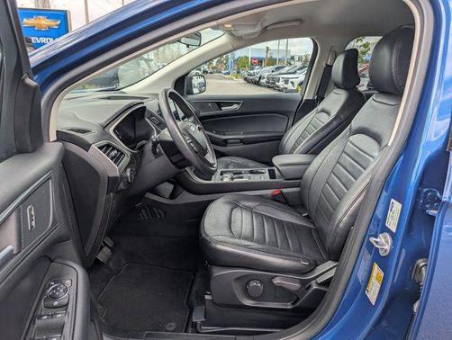 2021 Ford Edge SE
